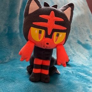 💕Preloved EUC Pokémon Litten Stuffed Toy 🔴⚪️🟡